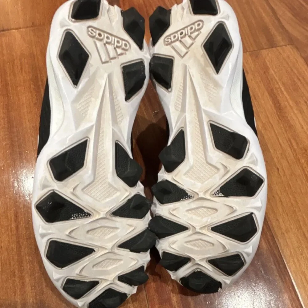 adidas Black/White Kids Baseball Softball Cleats size 1.5